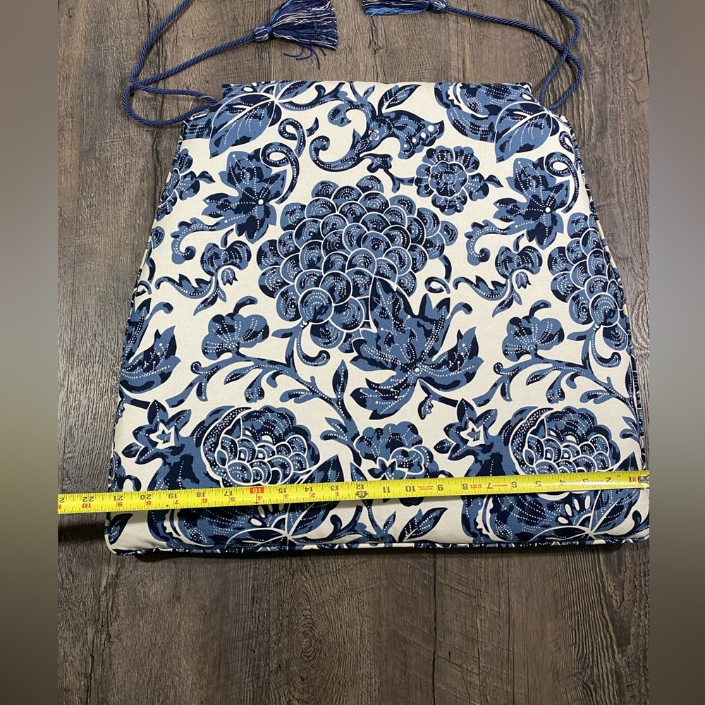 Indoor Outdoor Chair Cushions - Picture 5 of 6